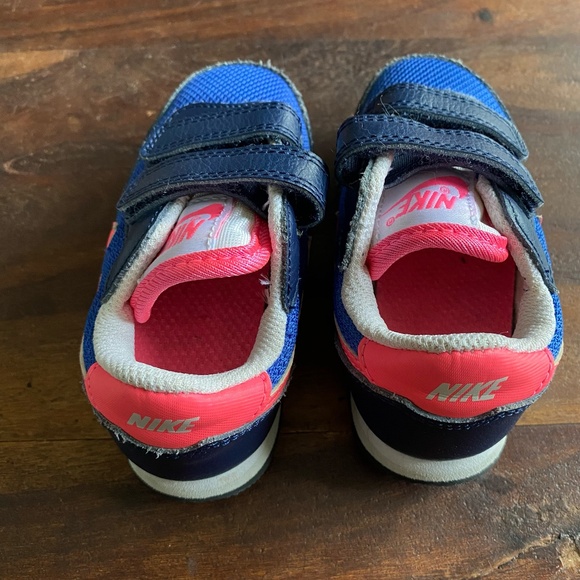 Nike Metro Plus Blue Pink 2 Strap Sneakers Easy Slip On Shoes Toddler Size 6C - Picture 5 of 7